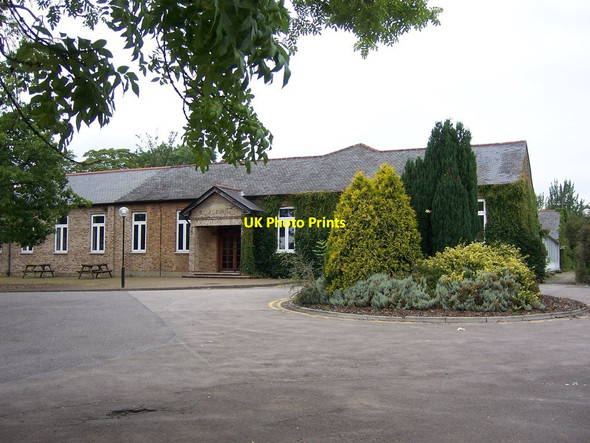 Photo 6"x4" RAF Uxbridge Officers' Mess Uxbridge c2011