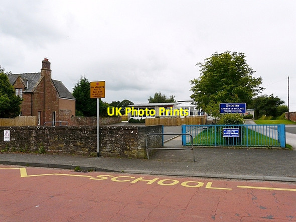 Photo 6"x4" Entrance to Scotby Primary School Garlands\/NY4354 c2011