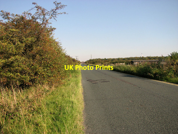 Photo 6"x4" Far Ings Road past Far Ings National Nature Reserve, Barton upon Humber Barton-Upon-Humber c2011
