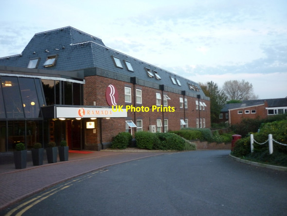 Photo 6"x4" The Ramada Bolton Hotel, A6 near Blackrod Horwich c2011