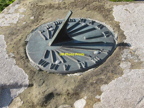 Photo 6"x4" The Sinnington sundial Sinnington c2011