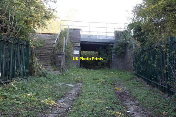 Photo 6"x4" Disused bridge Milton Heights c2011