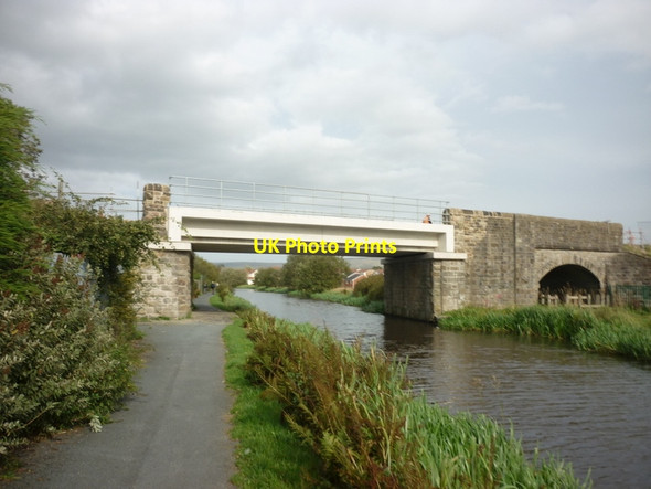 Photo 6"x4" Bridge #58, Rochdale Canal Milnrow c2011
