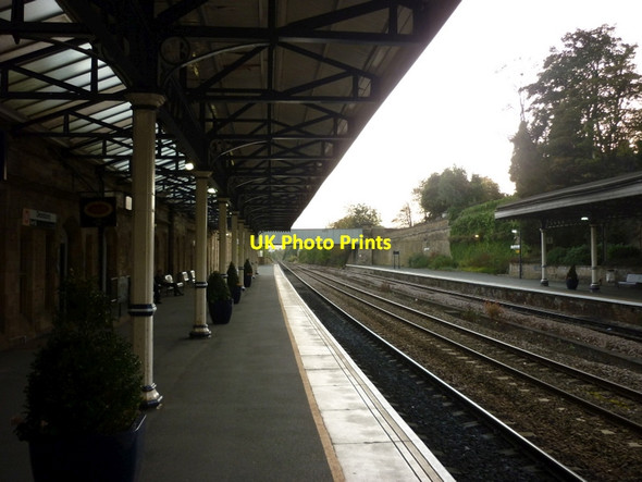 Photo 6"x4" Dewsbury Railway Station Dewsbury c2011