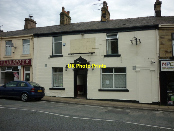 Photo 6"x4" The former Foxhill Hotel on Union Road Oswaldtwistle c2011