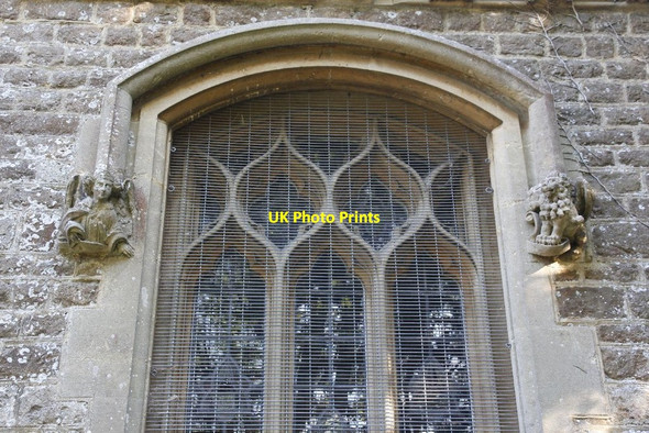 Photo 6"x4" Headstops on St Blaise 1 Milton\/SU4892 c2011