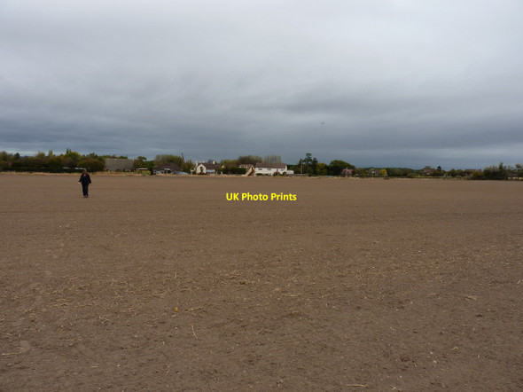 Photo 6"x4" The Plough Inn and Cross Green from the south Cross Green\/SJ6112 c2011