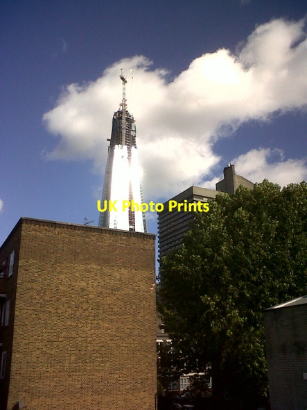 Photo 6"x4" The glinting Shard London c2011