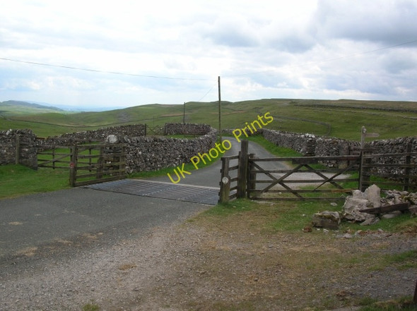 Photo 6"x4" Cattle grid at Dale Head Brackenbottom c2008