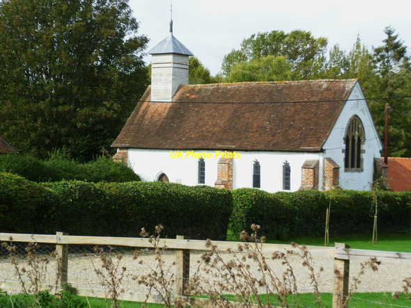 Photo 6"x4" Freefolk church seen from footpath Freefolk c2011