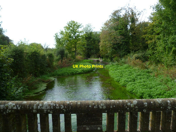 Photo 6"x4" The River Test at Freefolk (2) Freefolk c2011