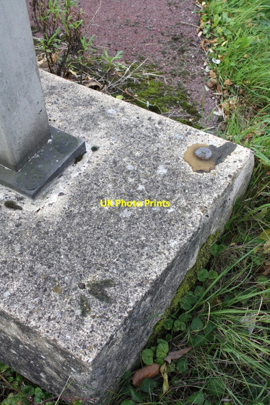 Photo 6"x4" Benchmarks on the A423 bridge over Kennington Road Iffley c2011