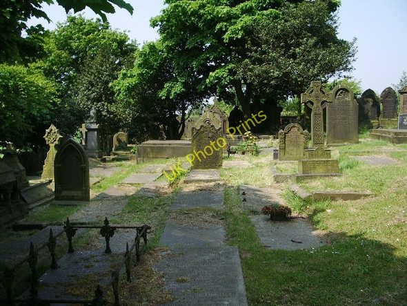 Photo 6"x4" The Parish Church of St John the Baptist, Bircle, Graveyard Bury\/SD8010 c2008
