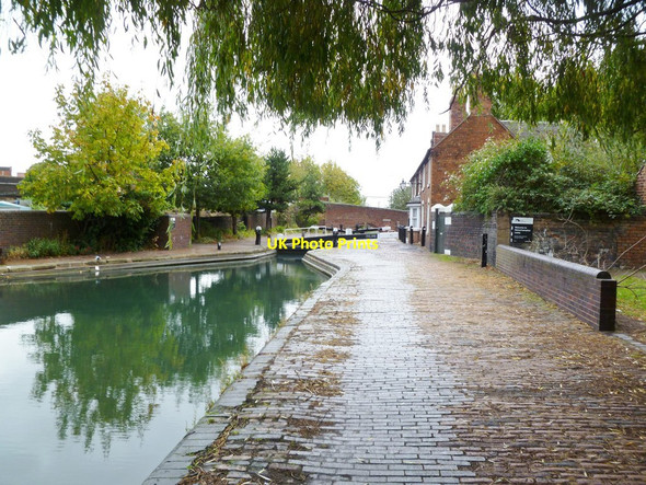 Photo 6"x4" Wolverhampton, Top Lock Wolverhampton c2011