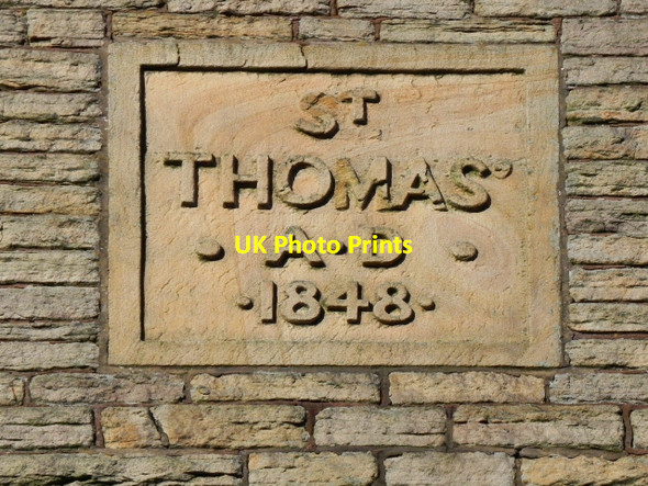 Photo 6"x4" St Thomas'  Datestone Lees\/SD9504 c2011