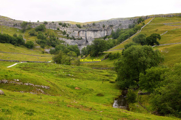 Photo 6"x4" Looking over Malham Cove Fields towards the Cove Malham\/SD9062 c2011
