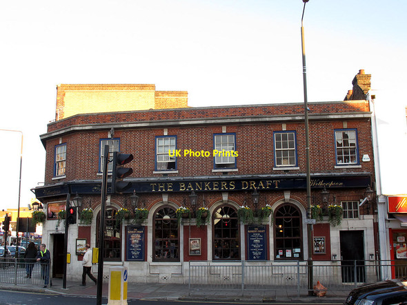 Photo 6"x4" The Bankers Draft, Eltham Eltham c2011