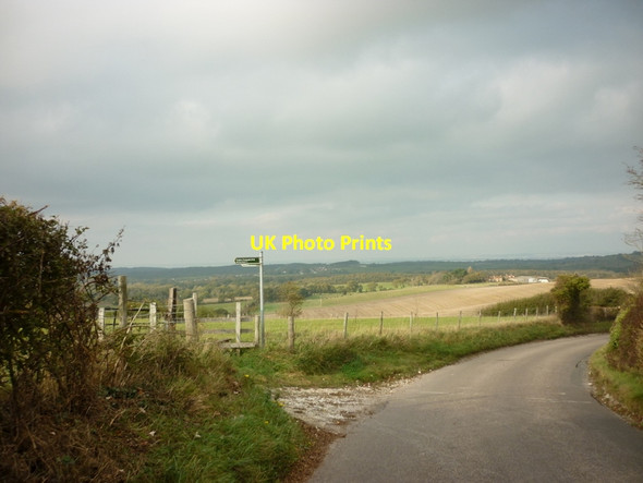 Photo 6"x4" A footpath off Rowlands Lane Alverstone c2011