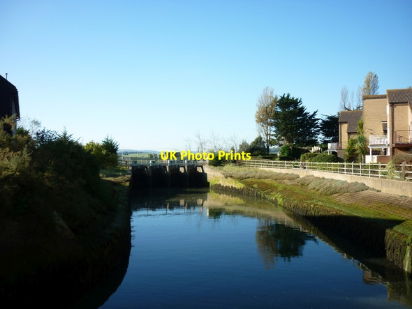 Photo 6"x4" The sluice gate on the River Yar Bembridge c2011