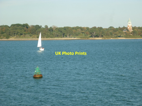 Photo 6"x4" A buoy in Southampton Water, off Netley Point Netley c2011