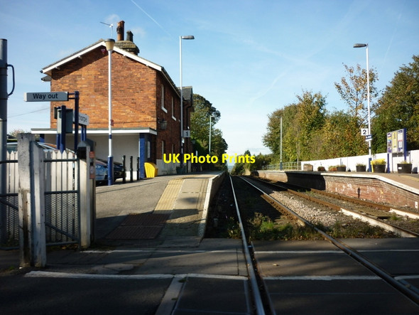 Photo 6"x4" Nunthorpe train station Nunthorpe\/NZ5314 c2011