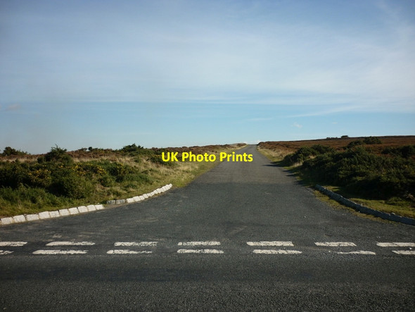Photo 6"x4" A road leading to Danby Beacon Ainthorpe c2011
