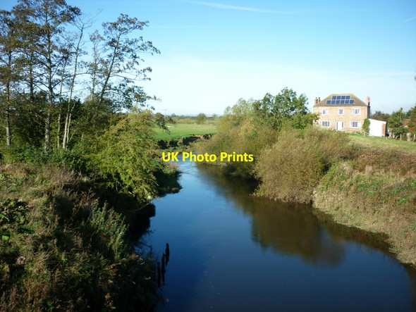 Photo 6"x4" The River Rye at Newsham Bridge Great Habton c2011