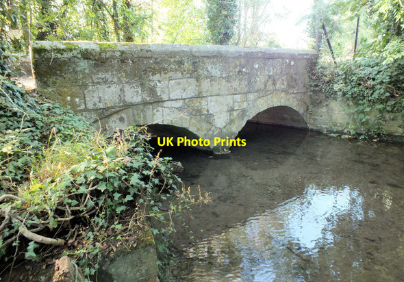 Photo 6"x4" Crossing the Ebble Pitt c2011
