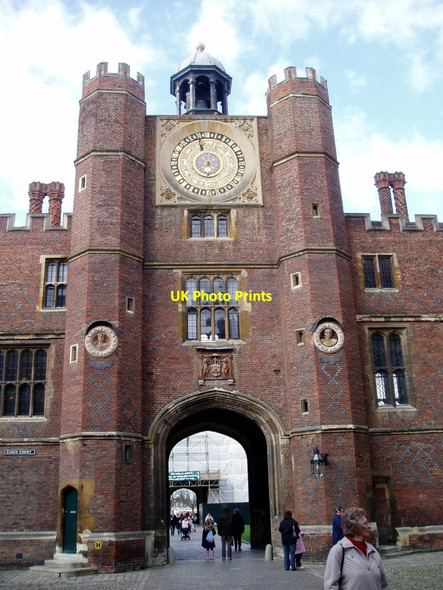 Photo 6"x4" Anne Boleyn's Gate  Surbiton c2005