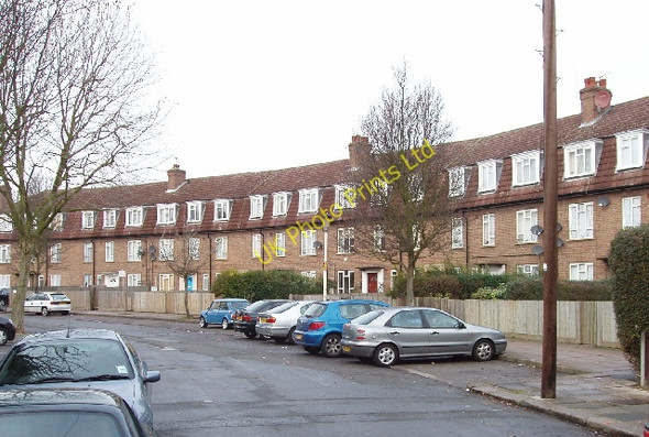 Photo 6"x4" Canada Crescent, North Acton Acton\/TQ2080 c2006