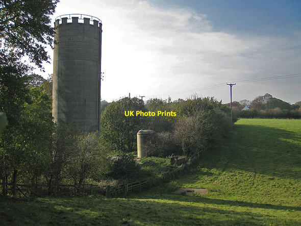 Photo 6"x4" Disused silage tower, Close Farm Malton\/SE7871 c2011