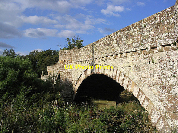 Photo 6"x4" Old Ancrum Bridge Ancrum c2006