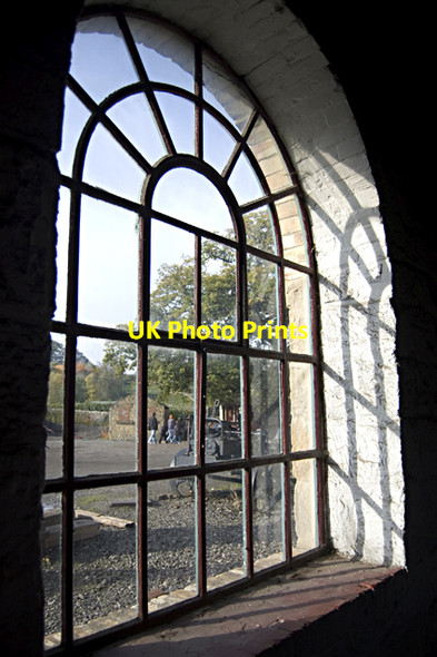 Photo 6"x4" Engine shed window, Beamish Stanley\/NZ1952 c2011