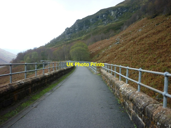 Photo 6"x4" Walking the Rob Roy Way Lochearnhead c2011