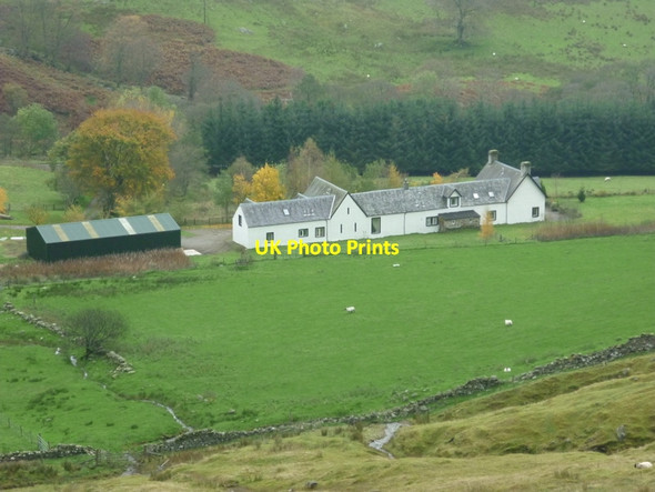 Photo 6"x4" Walking the Rob Roy Way Lochearnhead c2011