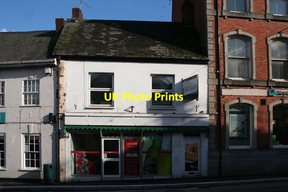 Photo 6"x4" Cullompton: shop to let Cullompton c2011