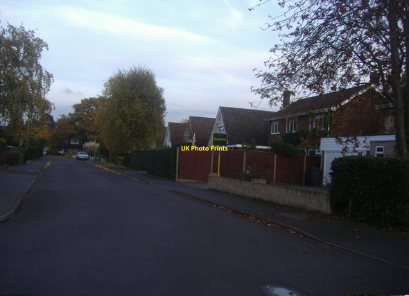 Photo 6"x4" Amberley Drive, Woodham Sheerwater\/TQ0260 c2011