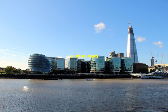 Photo 6"x4" River Thames with City Hall and The Shard London c2011