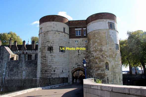 Photo 6"x4" Byward Tower, Tower of London London c2011