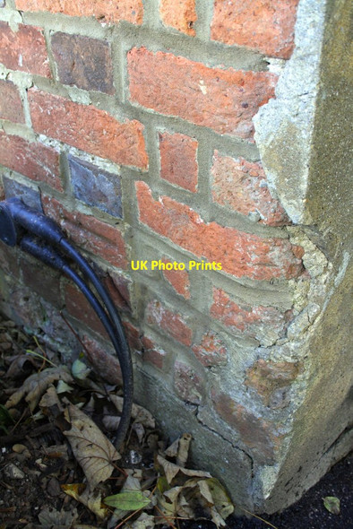 Photo 6"x4" Benchmark on The Packhorse Chazey Heath c2011