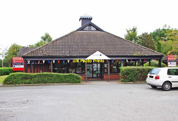 Photo 6"x4" Shropshire Tourist Information Centre at Mile End, near Oswestry Oswestry\/Croeswallt c2011