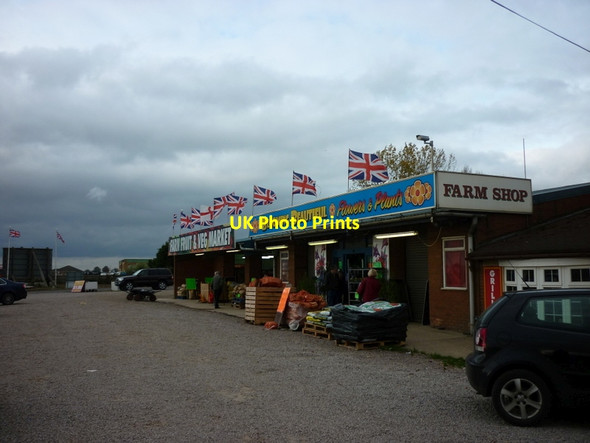 Photo 6"x4" A farm shop on the A17, Washway Road Holbeach c2011
