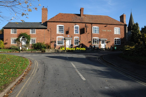 Photo 6"x4" The Lion, Clifton-on-Teme Clifton Upton Teme c2011