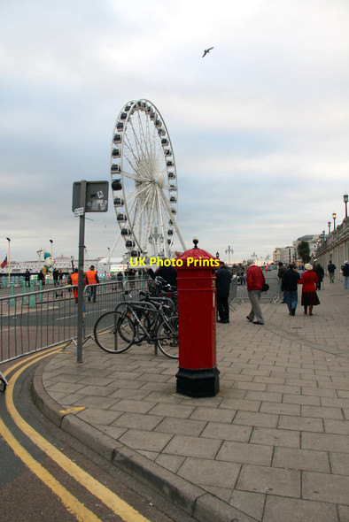 Photo 6"x4" Victorian Penfold Pillar Box with Brighton Wheel Kemp Town c2011