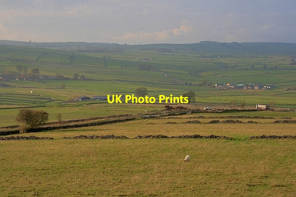 Photo 6"x4" Fields near Wardlow Wardlow\/SK1874 c2011