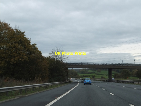 Photo 6"x4" Minor road crossing M5 east of Milbury Heath Tytherington\/ST6788 c2011
