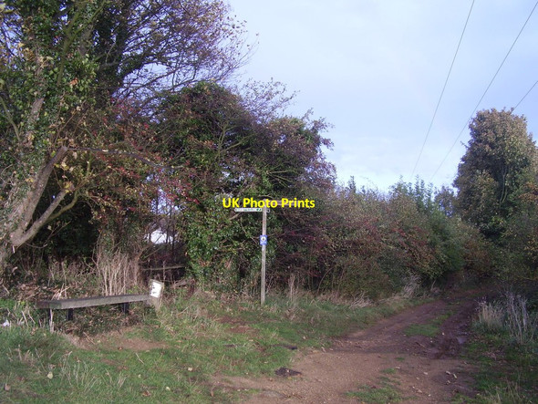 Photo 6"x4" Footpath junction behind the houses Grantham c2011