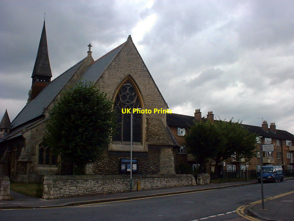 Photo 6"x4" Saint Andrews Church Romford Romford\/TQ5289 c2003
