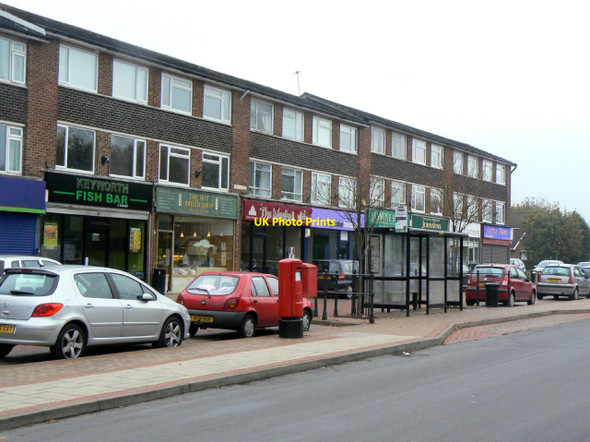 Photo 6"x4" Wolds Drive Shops Plumtree Park c2011