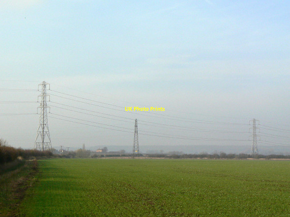 Photo 6"x4" Transmission lines crossing Hickling\/SK6929 c2011